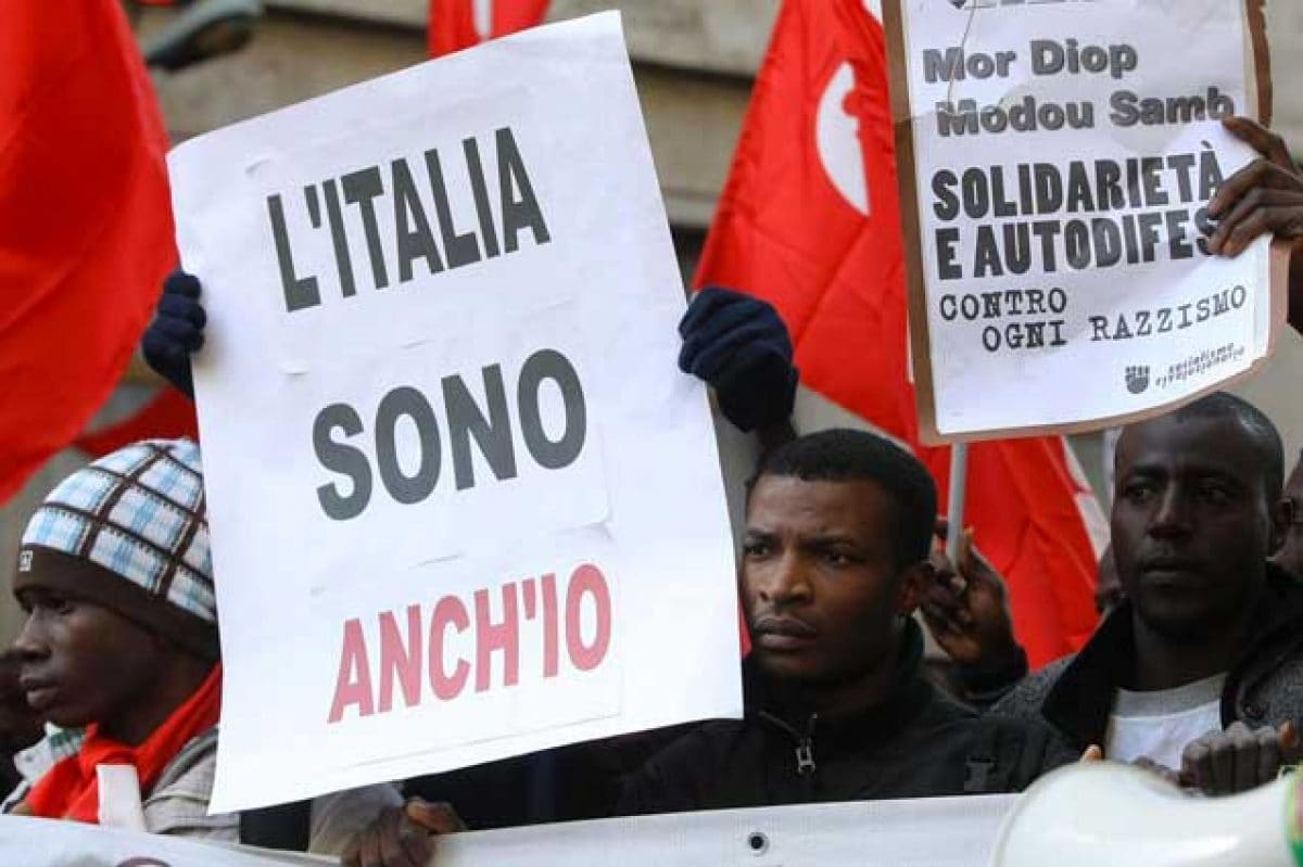 Cosa Pensano Gli Italiani Dell Immigrazione