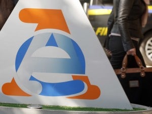 Agenzia delle Entrate smentisce uso di IA e social per controlli fiscali