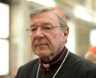 Morto a 81 anni il cardinale australiano George Pell: fu condannato per pedofilia e poi assolto