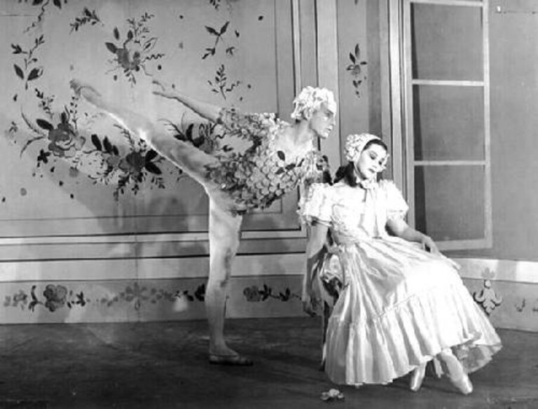 Erik Bruhn con Ursula Hewlett ne Lo specchio della rosa