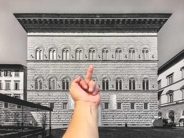 Study of Perspective (1995-2011) Courtesy l’artista e Neugerriemschneider, Berlin.
