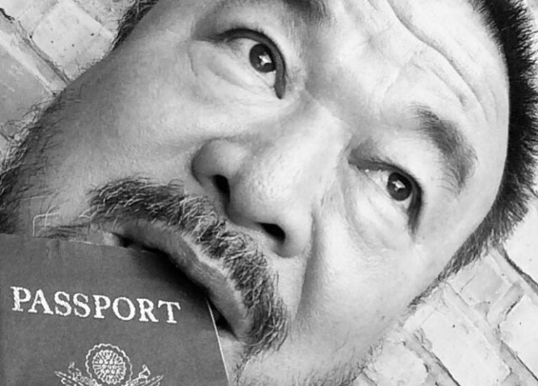 Selfie (Serie di fotografie da Ai Weiwei/Instagram) (2012-oggi) Courtesy of Ai Weiwei Studio