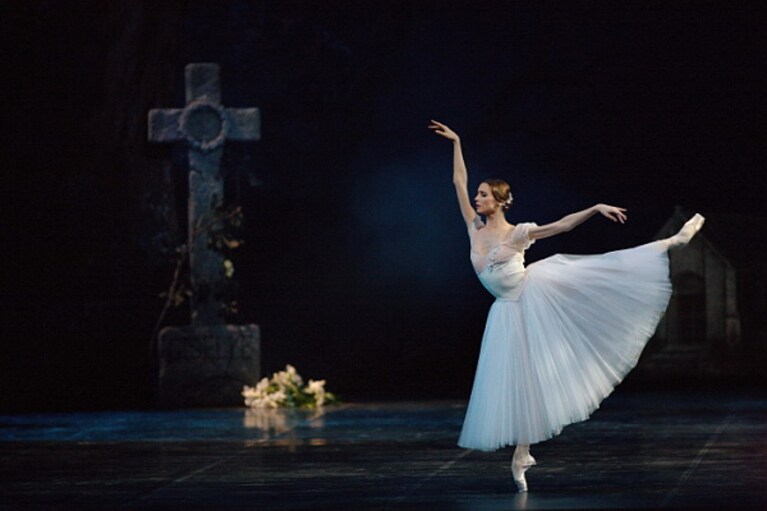 Giselle - Svetlana Zakharova, ph. Marco Brescia