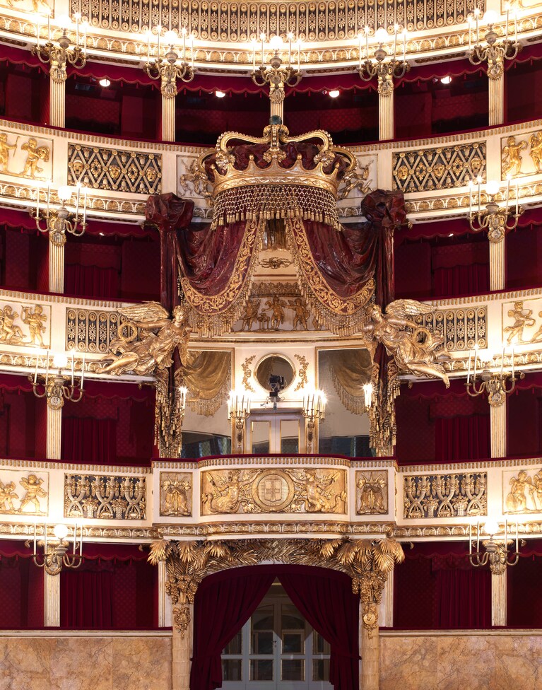 Il Teatro di San Carlo di Napoli oggi