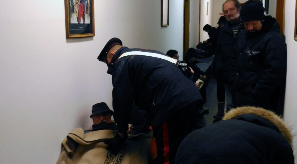 carabinieri-neve-2