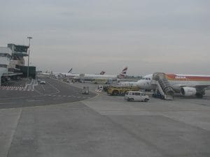 Pista dell'aeroporto Marconi di Bologna (Wikipedia).