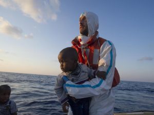 minori-migranti-immagine-lampedusa