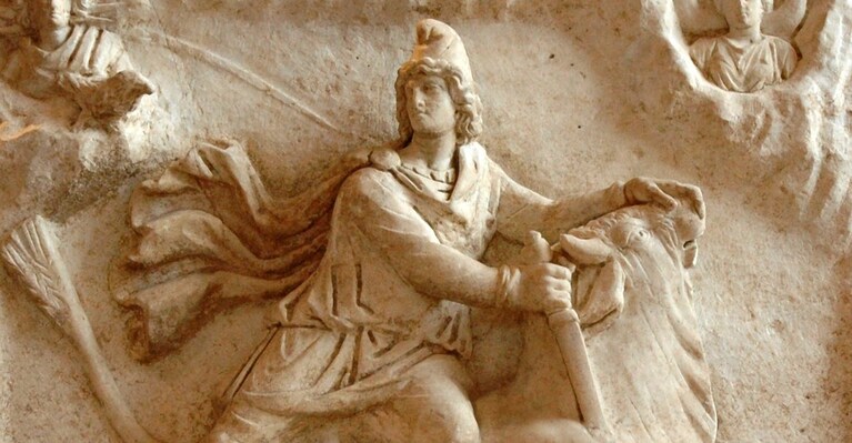 Un'altra scena di Tauroctonia, dal Louvre di Parigi