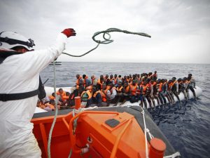 L’inchiesta sui “taxi del mare” per i migranti è un flop: ONG prosciolte da tutte le accuse