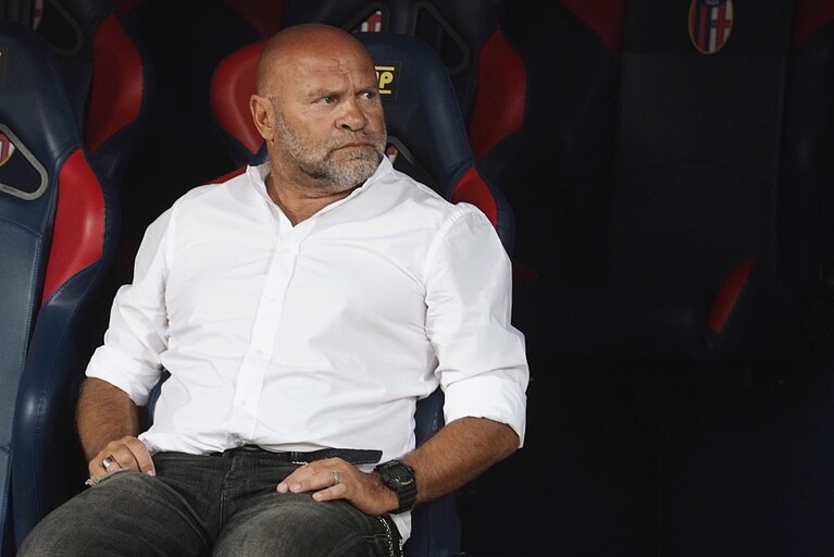 Serse Cosmi sulla panchina del Trapani @Getty Images).