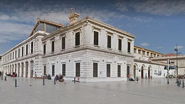 Stazione dei treni di Marsiglia (Google Maps).