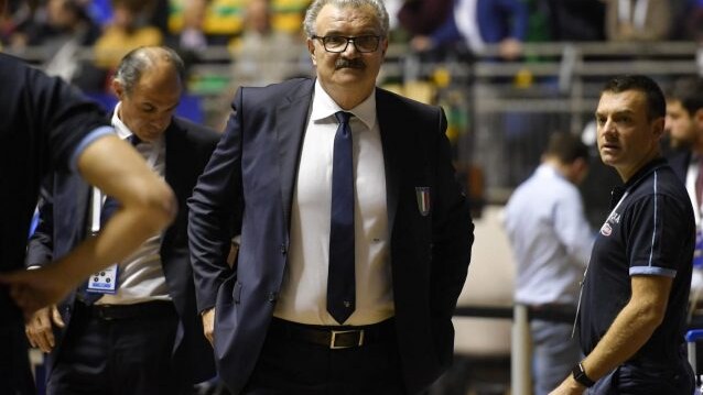 Meo Sacchetti in panchina con la Nazionale @Lapresse