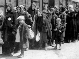 Il 27 gennaio si celebra la Giornata della Memoria.