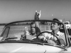 Vittorio Gassman e Jean-Louis Tritignant in una celebre scena de "Il sorpasso" di Dino Risi.