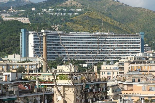 Ospedale San Martino di Genova (Wikipedia).