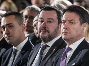 In foto: i vice primi ministri Luigi di Maio e Matteo Salvini, e il premier Giuseppe Conte.