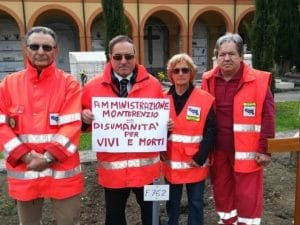 La protesta dell’associazione Andromeda