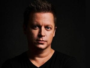 Adam Sky, 44 anni (Facebook).