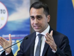 Nessuna politica di incontri a scuola