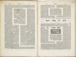 Il Talmud babilonese (o semplicemente Talmud) è il testo sacro ebraico redatto tra il III e il V secolo e composto da 63 trattati.