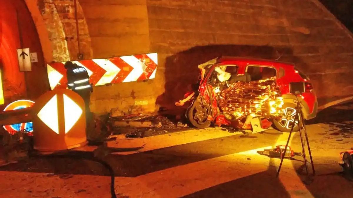Incidente allo svincolo di Taormina (Facebook).