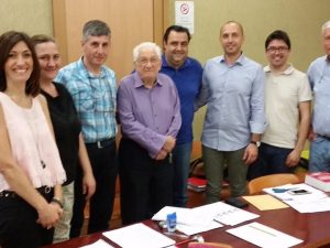 Foto da Facebook: Alberto Trionfetti con la commissione d’esame