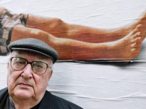 "La notte di Ferragosto" di Andrea Camilleri fa parte della raccolta "Ferragosto in giallo", pubblicata da Sellerio nel 2013.