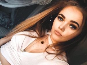 Leah Wilson, 17 anni (Facebook). Leah Wilson, 17 anni (Facebook).