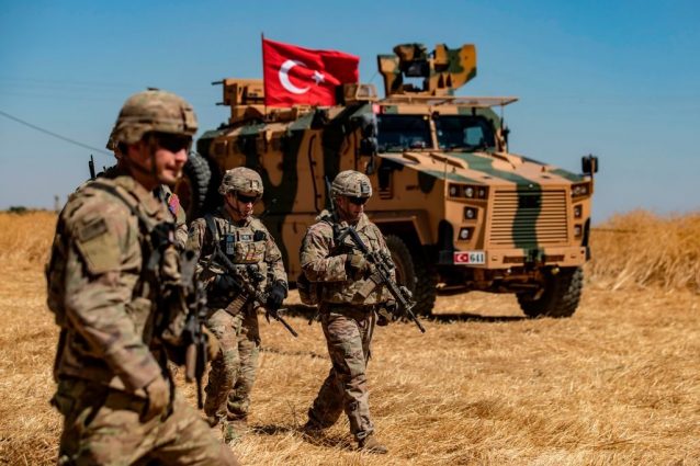 Truppe americane pattuagliano il nord della Siria con l’esercito turco
