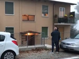 La casa in cui sono stati trovati i due corpi senza vita