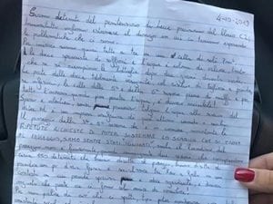 La foto della lettera del detenuto inviata a Fanpage.it