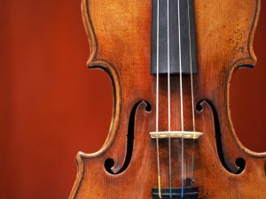 violino_pompiere_vigili_del_fuoco_colleghi_morti_funerale