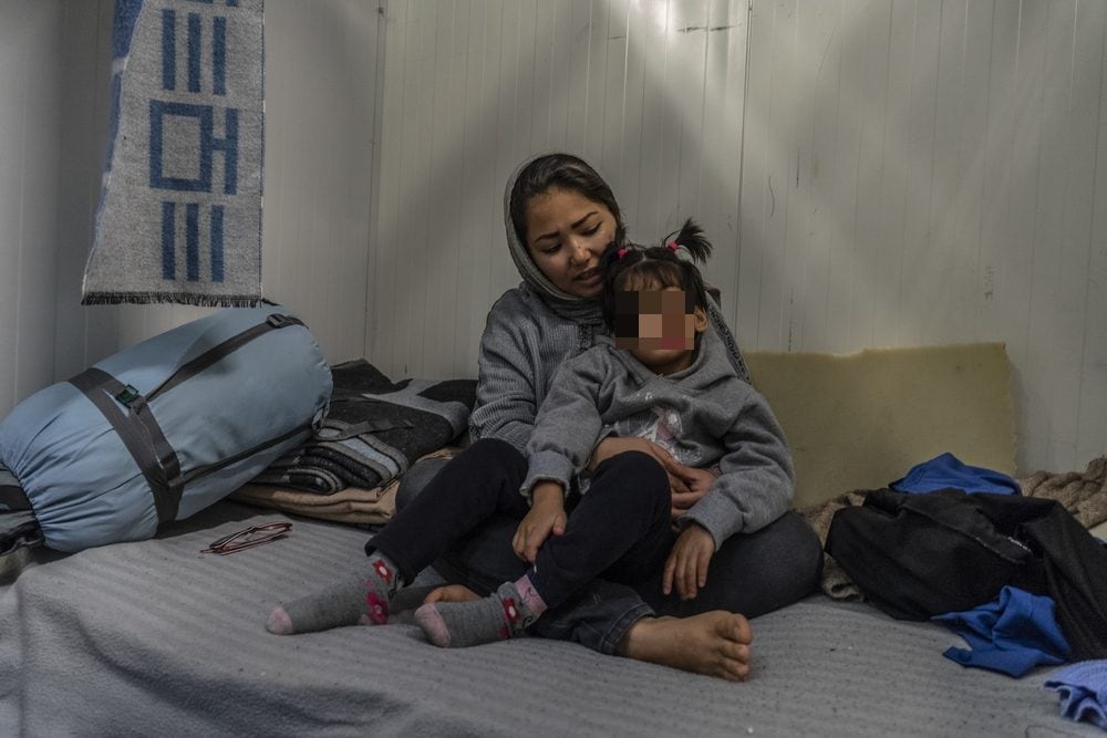 Zahra, una bambina afghana di 6 anni, soffre di autismo (Medici senza Frontiere)