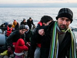 Il Reddito di cittadinanza è discriminatorio, la Corte Ue boccia l’Italia: illegale escludere i rifugiati
