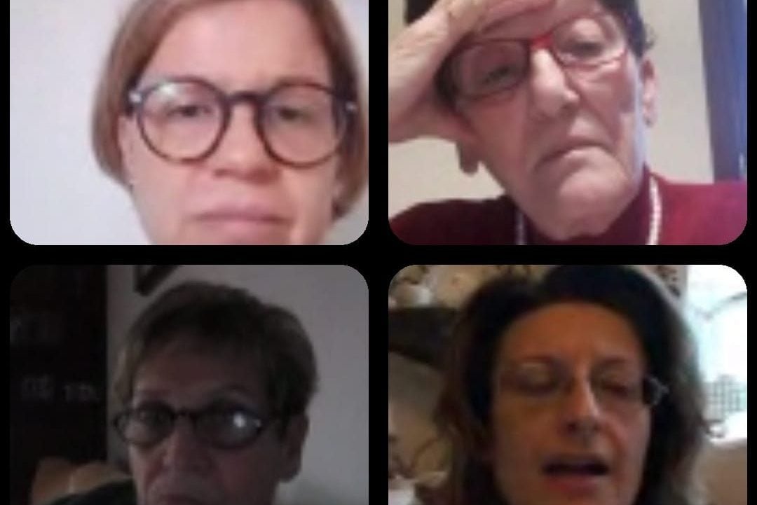 alcune delle donne del gruppo "Unite dall’amore" insieme in videochiamata