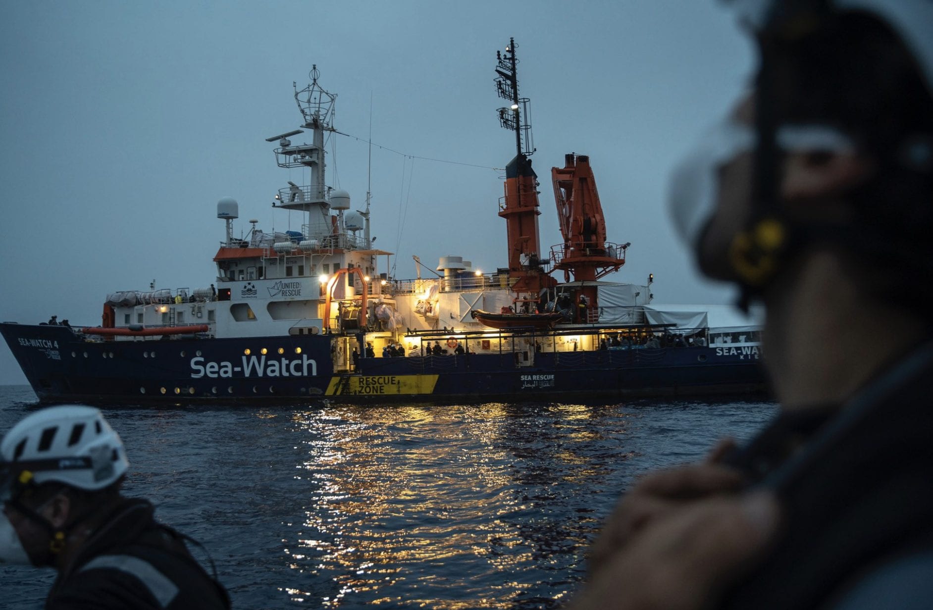 Foto da Twitter della ong Sea Watch Italy