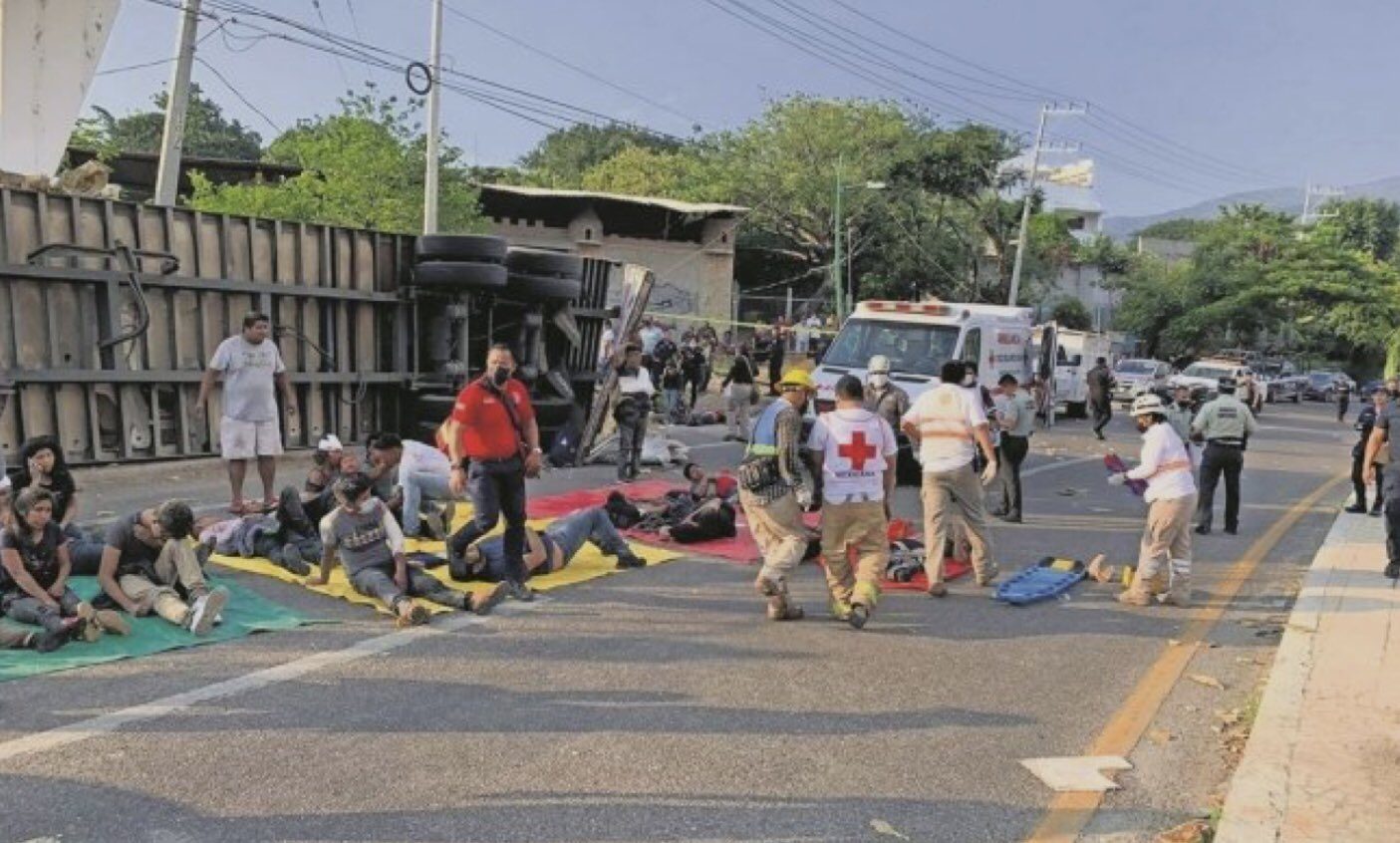 Camion Con A Bordo Decine Di Migranti Si Ribalta Pi Di 50 Morti Il 
