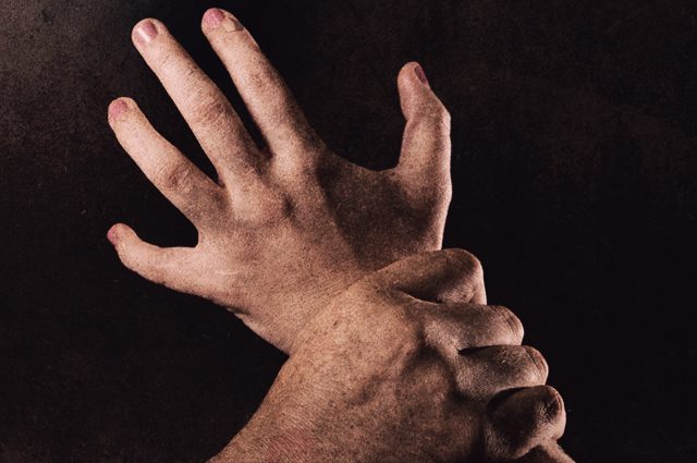 Gela Carabiniere A Giudizio Ha Violentato Il Figlio E Picchiato La Moglie