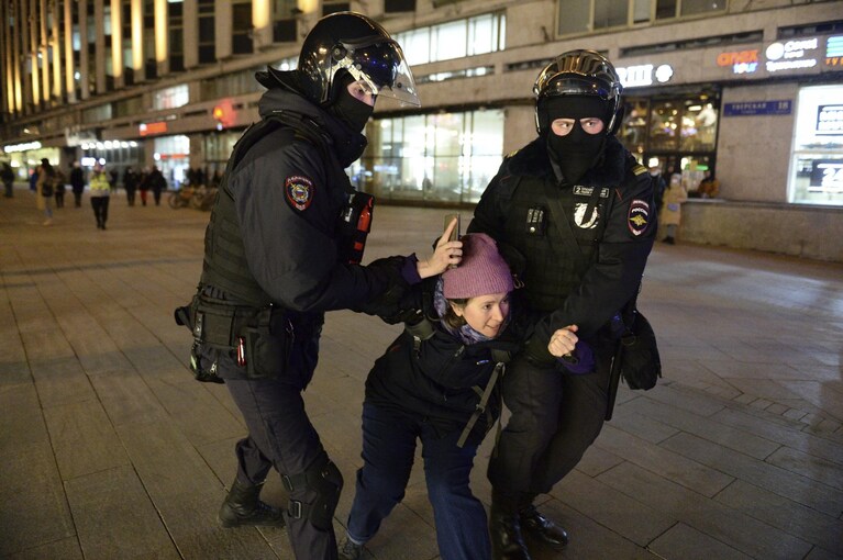 Proteste e arresti in russia