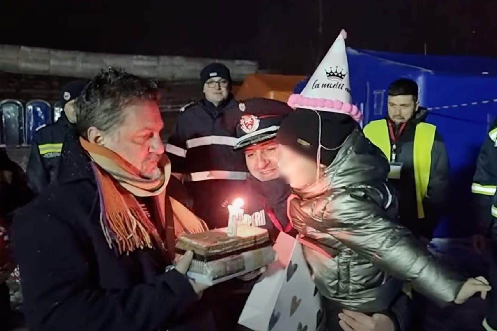 La piccola Arina compie 7 anni: la festa nel campo per profughi ucraini ...