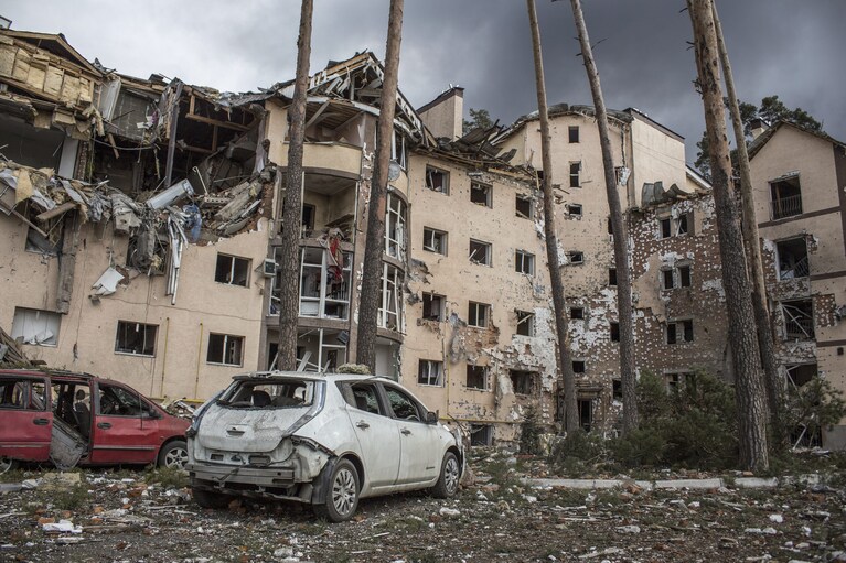 Irpin, hinterland nord di Kiev, dove i russi si stanno ammassando.