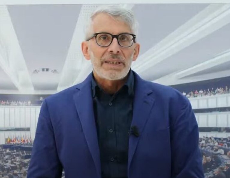 Il professor Frezzotti (screen da Youtube).