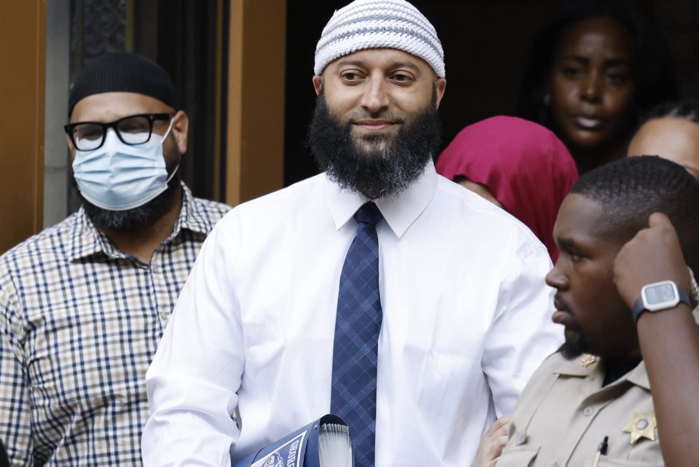 Syed Ex Scarcerato dopo 23 anni Adnan Syed, era accusato di aver ucciso l'ex ...