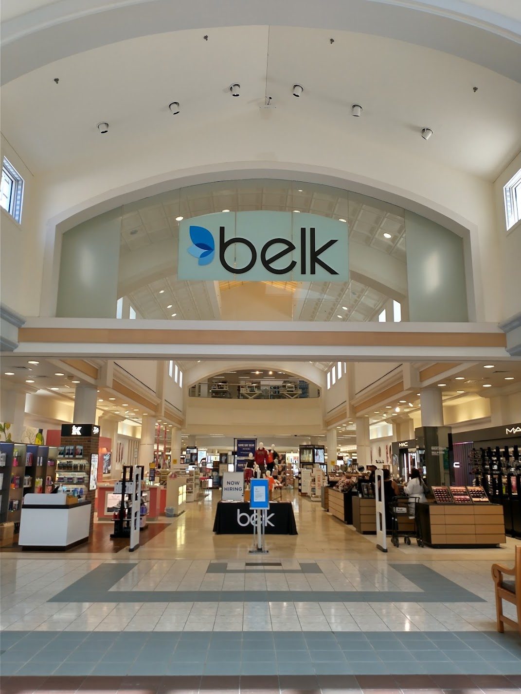 Lo store della Belk al Columbiana Center di Columbia (Google Maps)