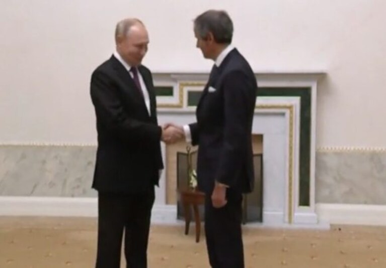 L'incontro tra Grossi e Putin a Mosca.