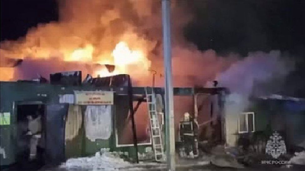 Russia, incendio in un rifugio per senzatetto in Siberia: almeno 22 morti