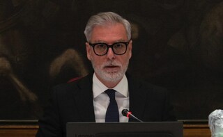 Come cambierà il bonus Cultura, spiegato da Mollicone: la Carta Giovani e il premio per il merito