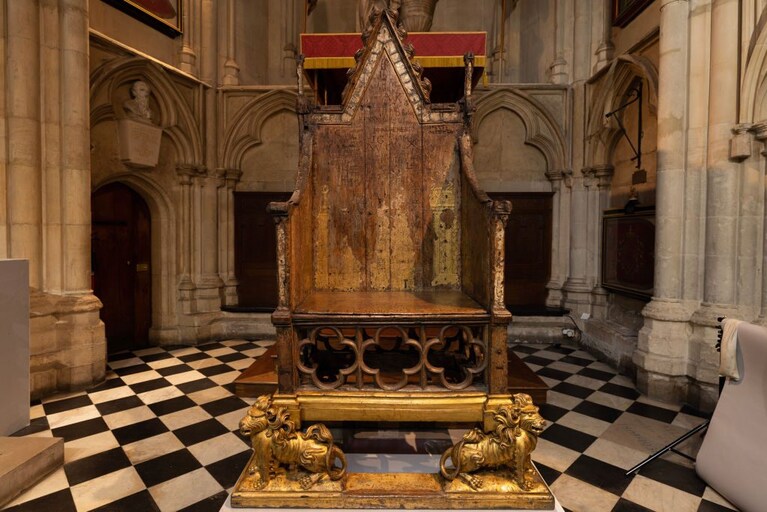 Il trono dell'incoronazione.