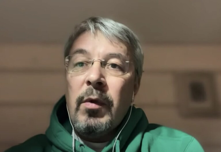 Oleksandre Tkatchenko intervenuto in un programma RAI.