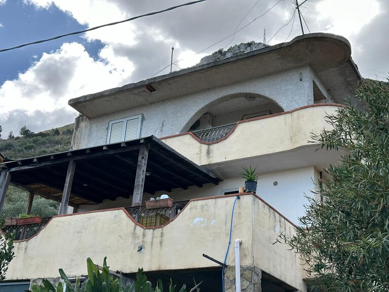 Il luogo della strage ad Altavilla.